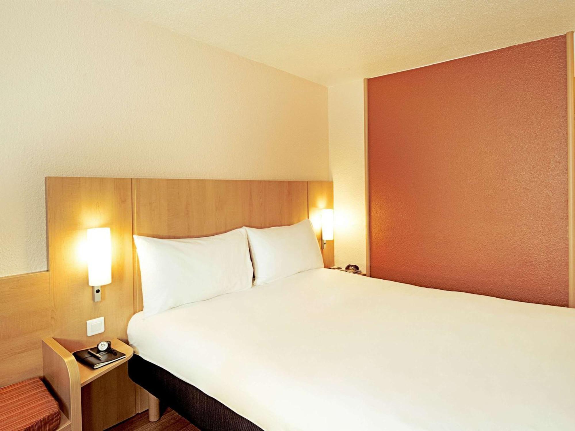 Ibis Stuttgart Centrum Eksteriør bilde