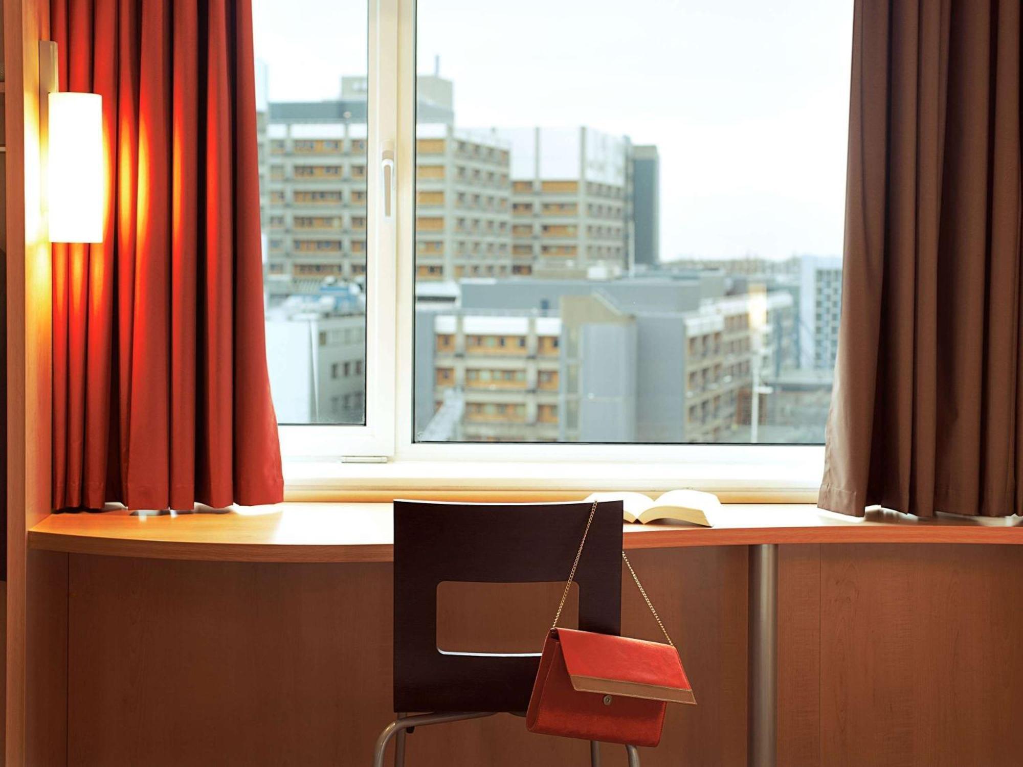 Ibis Stuttgart Centrum Eksteriør bilde