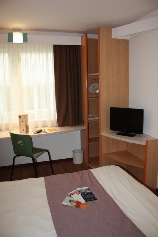 Ibis Stuttgart Centrum Rom bilde